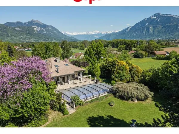 Maison 6 pièces 287 m²
