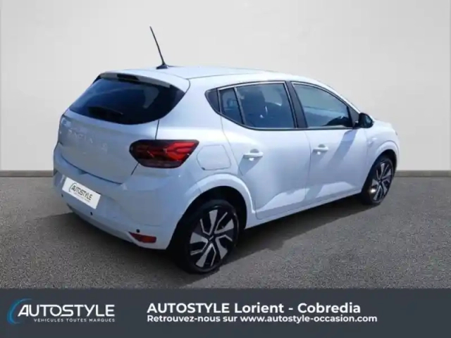 Dacia Sandero 1.0 tce 90ch expression — photo 7