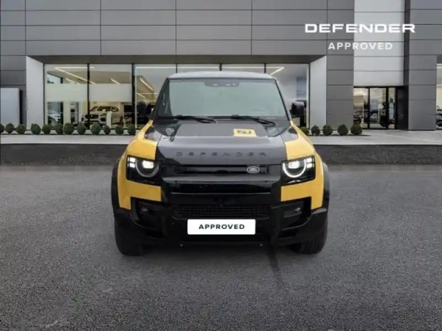 Land Rover Defender 110 2.0 p300e phev trophy edition deep sandglow — photo 5