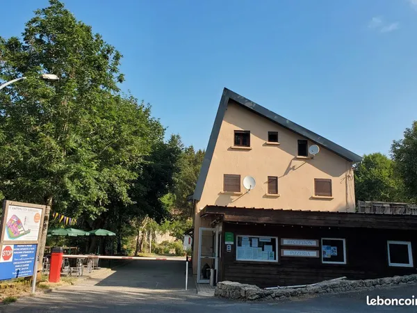 Camping montagne ardéchoise