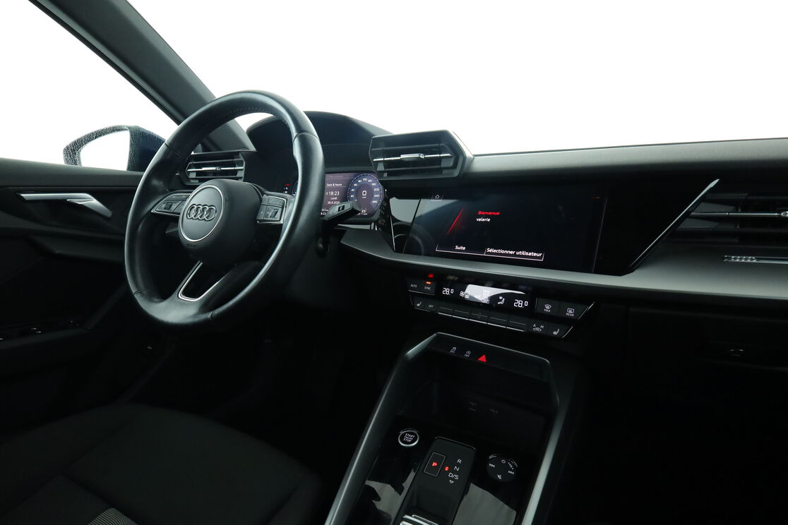 Audi A3 Sportback 35 TDI S Line S Tronic 7 — photo 12