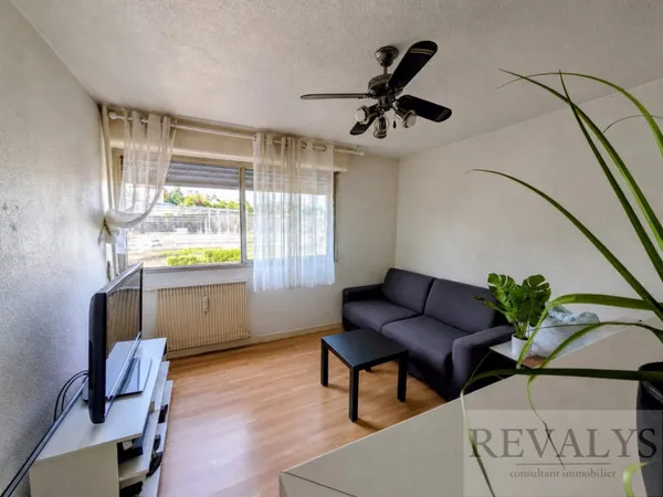 Studio 1 pièce 23 m²