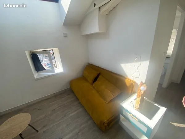Studio 1 pièce 24 m²
