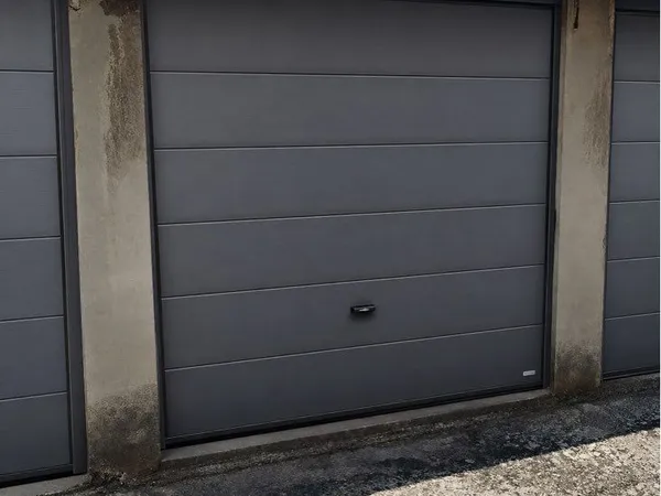 Garage idéalement placé