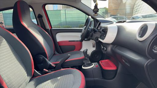 Renault Twingo 1.0 SCe 70 - Intens – 2014 – 116146 km – Essence – Boîte Manuelle — photo 12