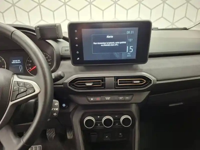 Dacia Sandero eco-g 100 — photo 43