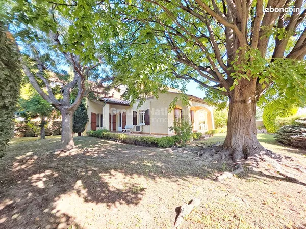 Maison 5 pièces 160 m²