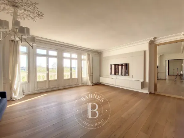 Le service location de la Maison BARNES vous présente ce bien :