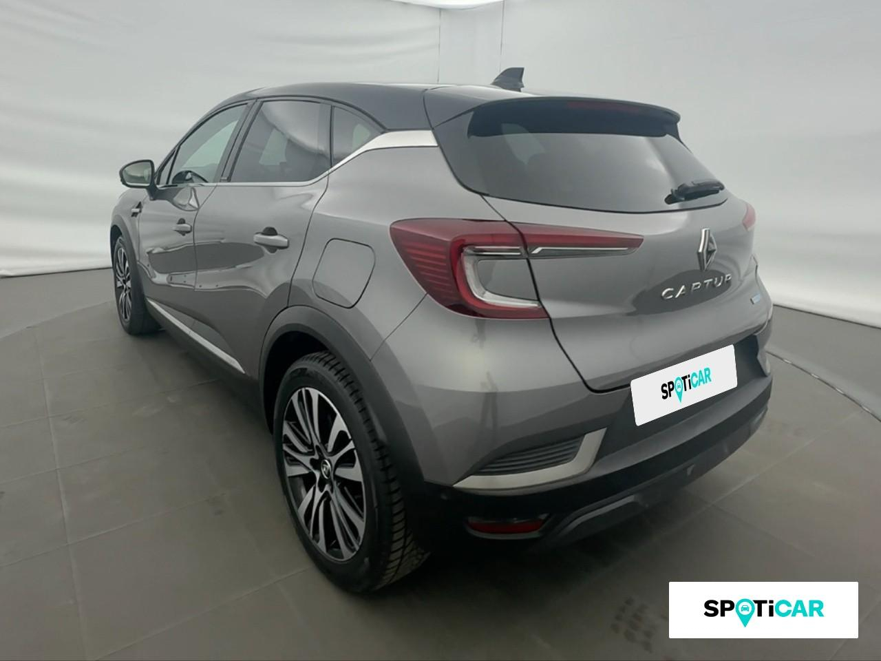 Renault Captur 1.6 e-tech hybride rechargeable 160ch initiale par — photo 7