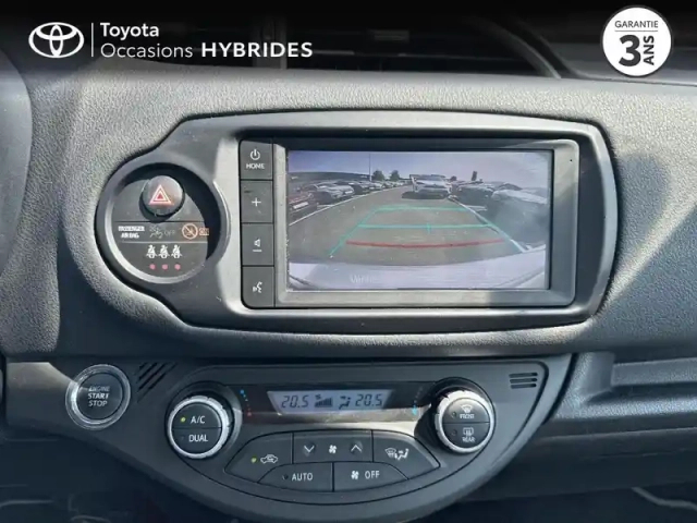 Toyota Yaris 110 vvt-i design y20 boite automatique connect 5p — photo 7