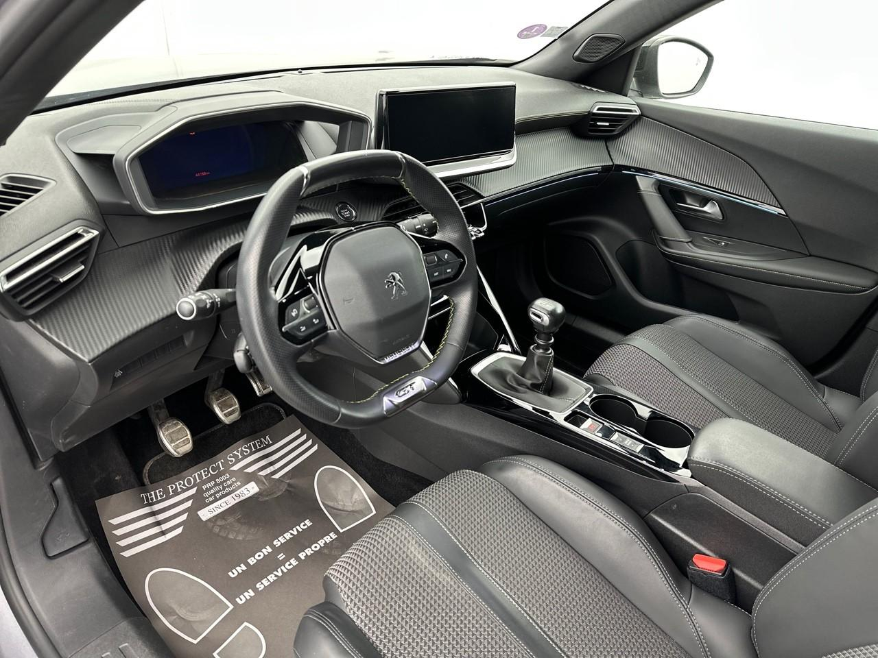 Peugeot 2008 puretech 130 s&s bvm6 gt — photo 8