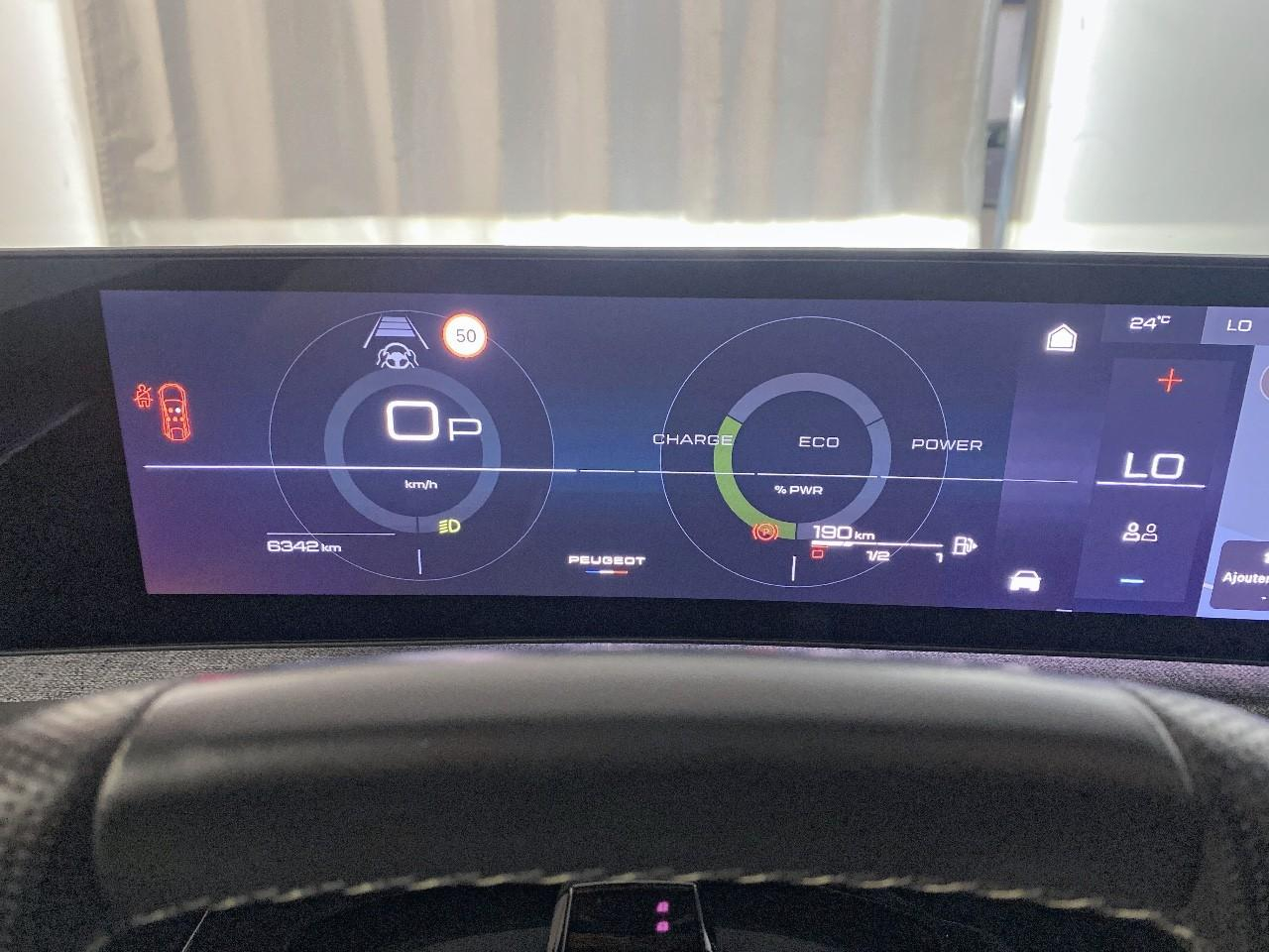 Peugeot 3008 hybrid 145 e-dcs6 gt — photo 13