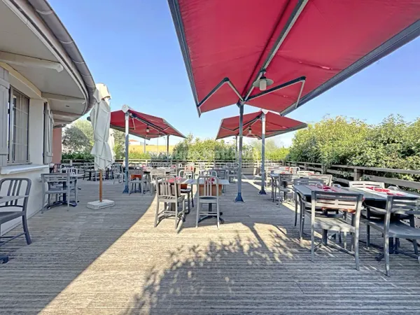 Fonds de commerce 392 m²