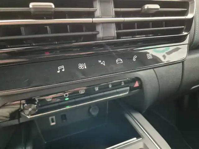 Citroën C5 Aircross hybride 145 e-dcs6 — photo 15