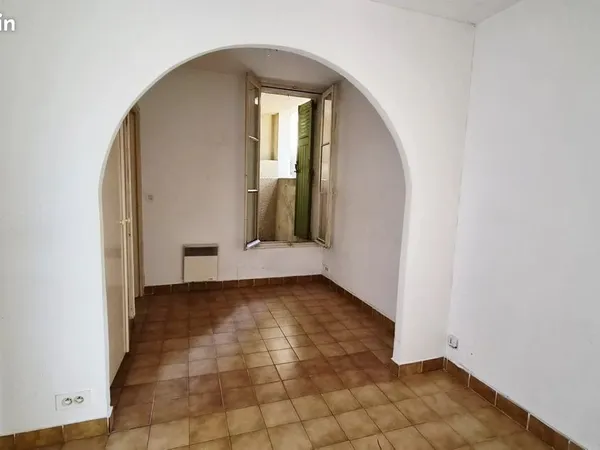 Studio 1 pièce 20 m²