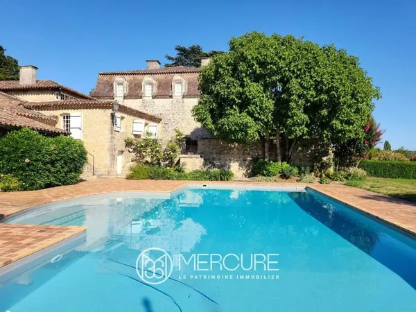 Demeure 20 pièces 690 m²