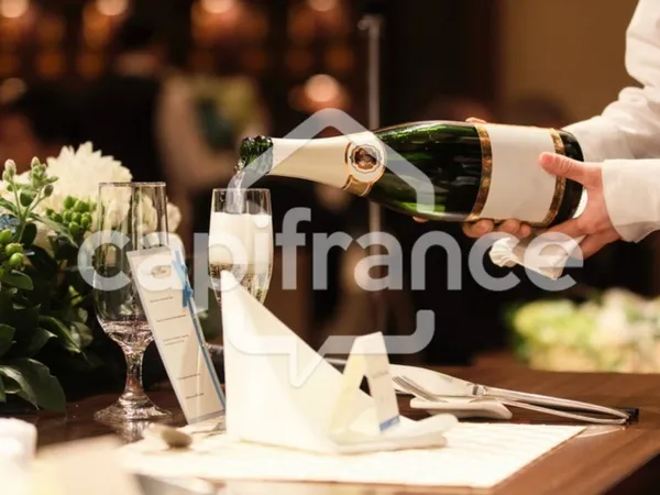 Fonds de commerce 193 m²