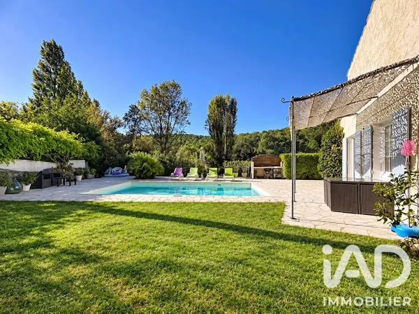 Maison 4 pièces 140 m²