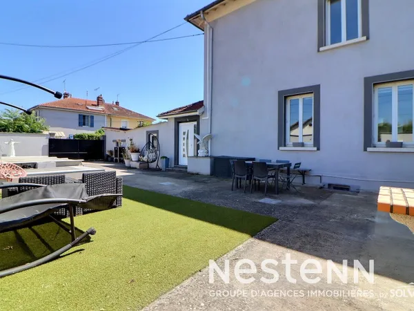 St Priest, Maison 4 pièces 127.31m2, terrasse, piscine, sous-sol