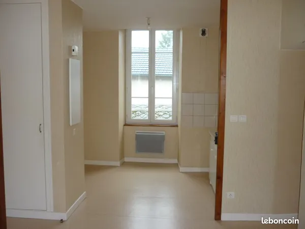 Appartement T2 - ST MAMET LA SALVETAT
