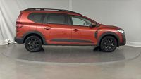 Dacia Jogger 1.6 hybrid 140ch Extreme 7 places -24 — photo 4