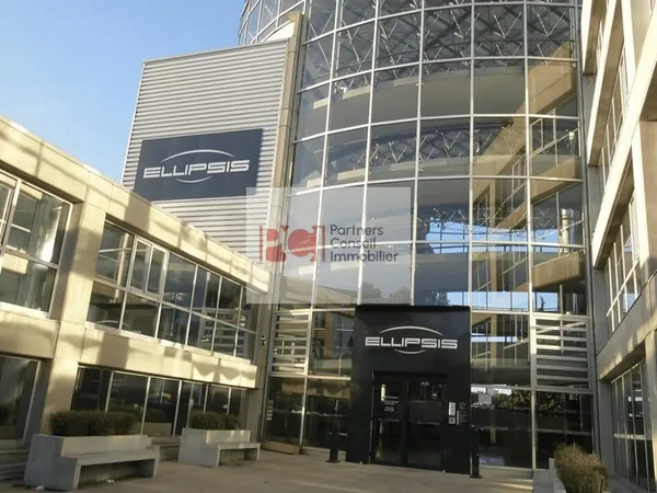 Bureaux 1038 m²