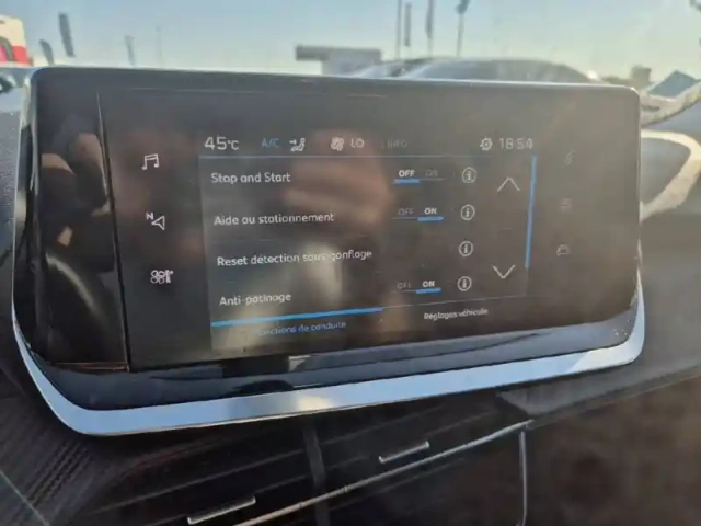 Peugeot 2008 puretech 100 s&amp;s bvm6 — photo 41