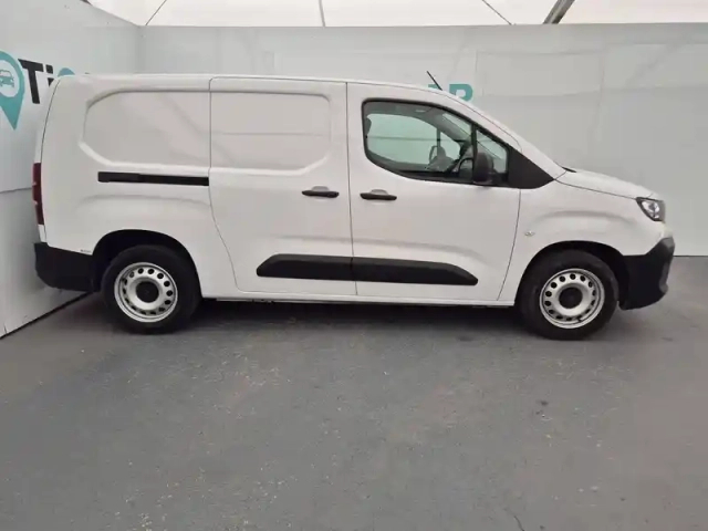 Peugeot Partner fourgon xl 950 kg bluehdi 100 s&amp;s bvm6 — photo 19