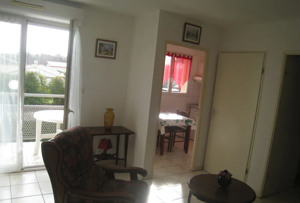 Photo 6