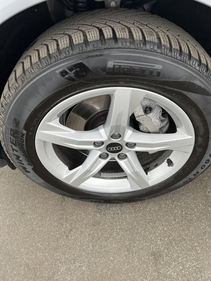Audi Q5 — photo 41