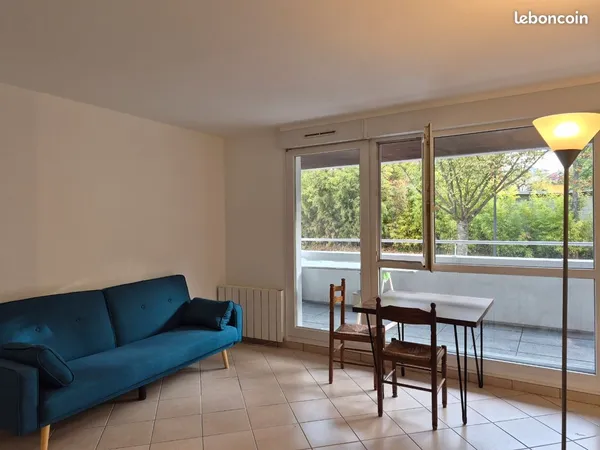 Appartement meublé - 5 min metro - 41m2 + 15m2 de terrasse