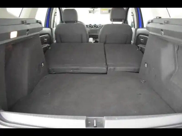 Dacia Duster 1.5 blue dci 115ch prestige 4x2 — photo 9