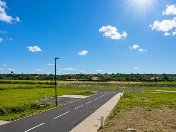 Terrain 505 m²