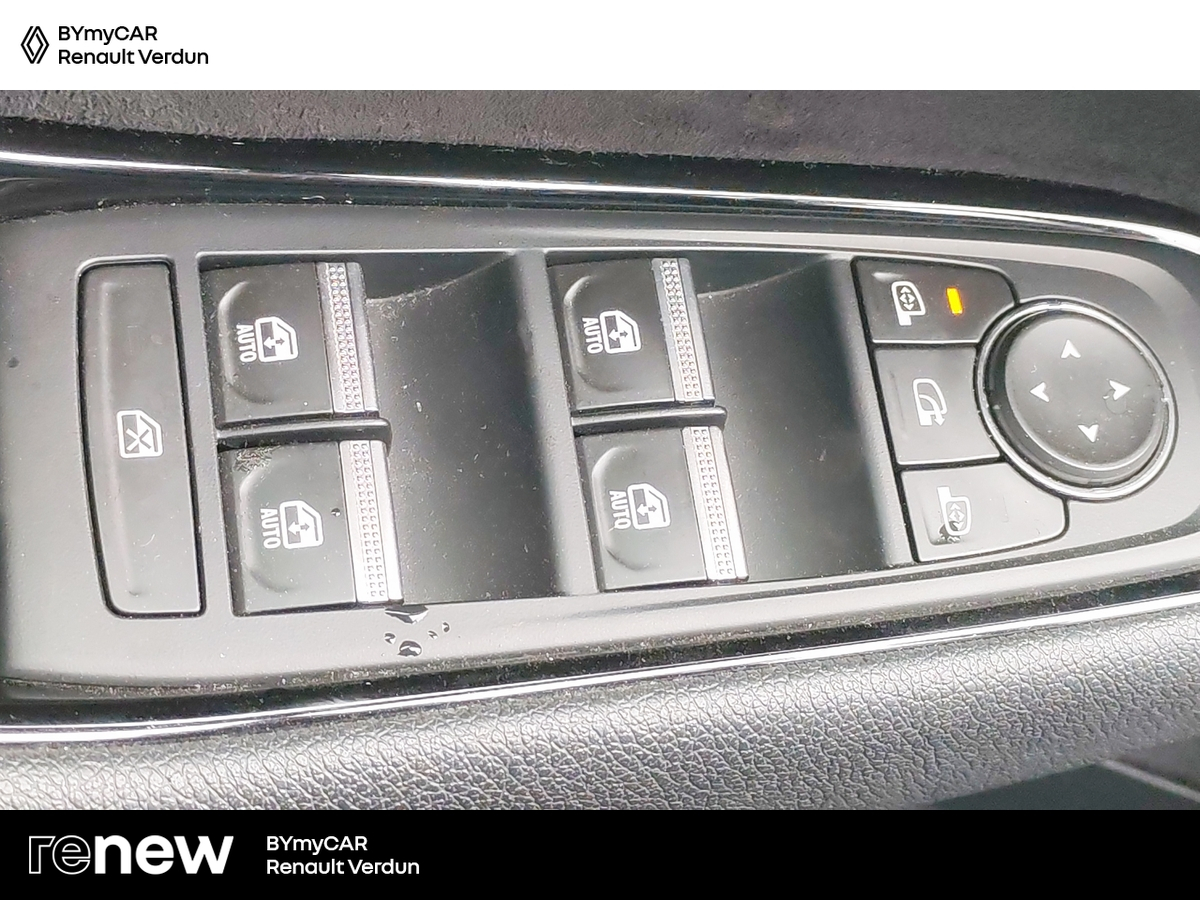 Renault Austral mild hybrid 160 auto — photo 19