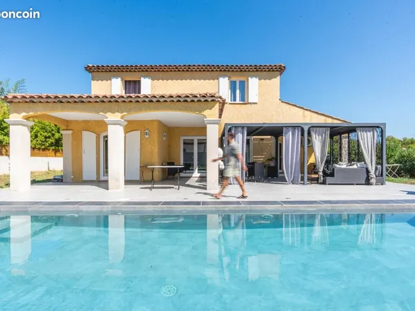 Maison 5 pièces 202 m²