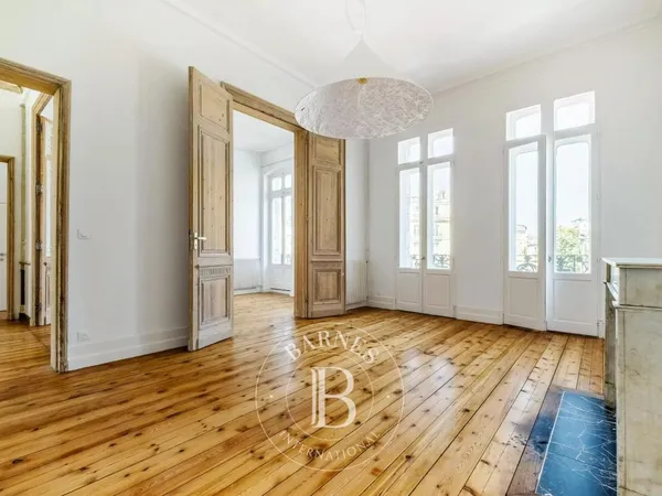 Vends t5 - 136 m² - Bordeaux 33800