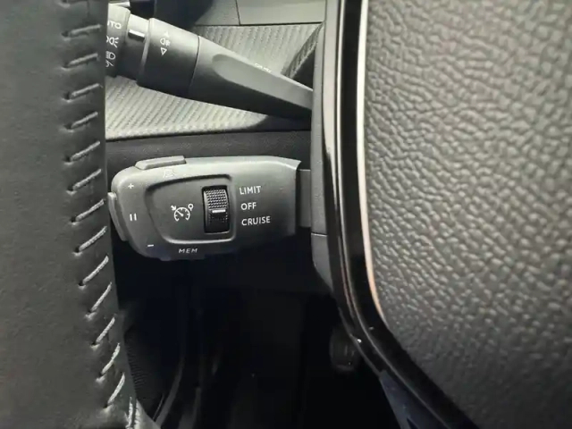 Peugeot 2008 100 s&amp;s bvm6 — photo 91