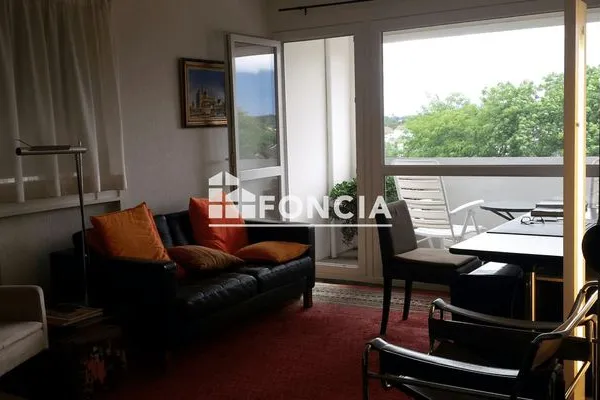Appartement 3 pièces 63 m²