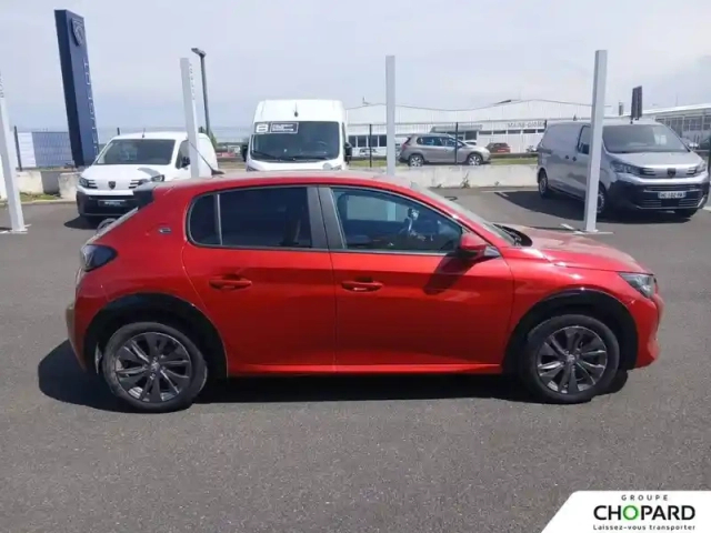 Peugeot 208 electrique 50 kwh 136ch — photo 31