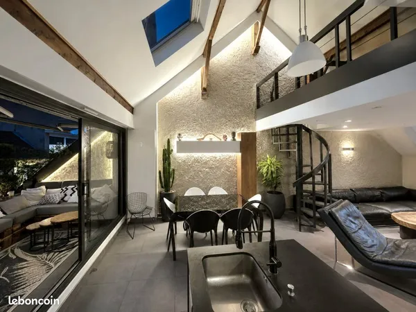 Rare - appartement duplex climatisé - 132 m² au sol - 2 terrasses - 2 garages - metz sablon