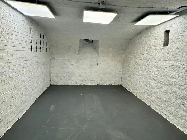 Loue cave