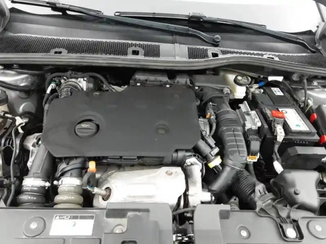Citroën C4 bluehdi 130 s&amp;s eat8 — photo 42