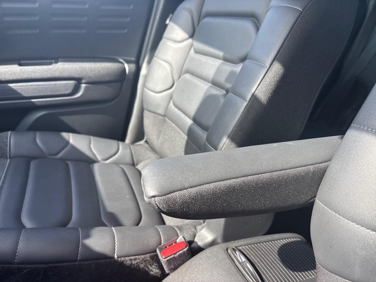 Citroën C3 Aircross puretech 130 s&s eat6 shine pack — photo 19