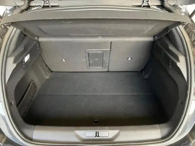 Peugeot 308 1.2 puretech 130ch s&amp;s gt eat8 — photo 14