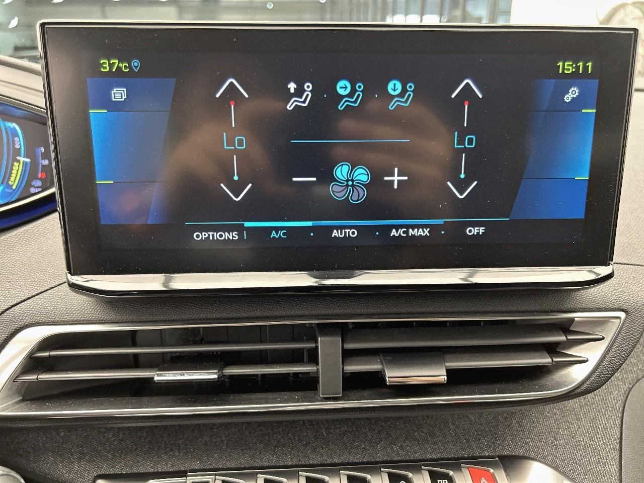Peugeot 3008 hybrid 225 e-eat8 allure pack — photo 11
