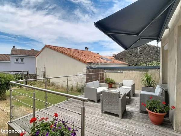 Maison 7 pièces 163 m²