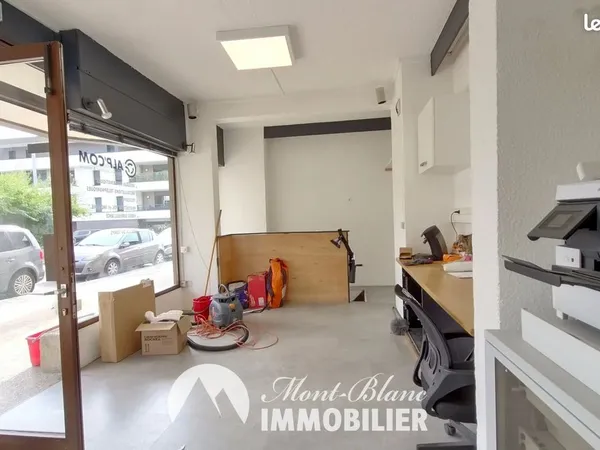 Local 22 m² Sallanches