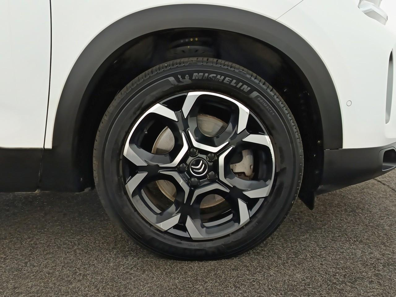 Citroën C5 Aircross hybride rechargeable 225 e-eat8 shine — photo 11