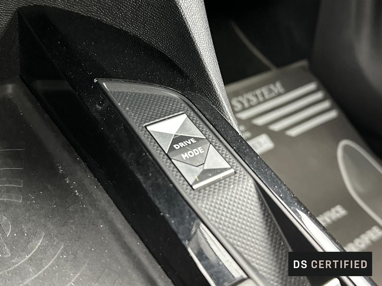 Ds Ds 3 crossback puretech 130 eat8 performance line+ — photo 31