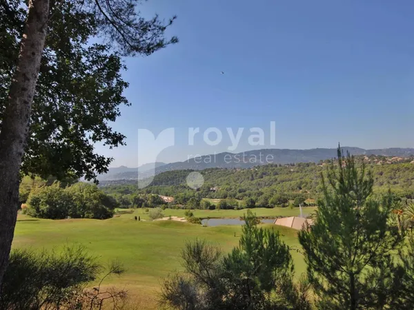 Terrain avec vue pour la construction - Royal Mougins Golf Club